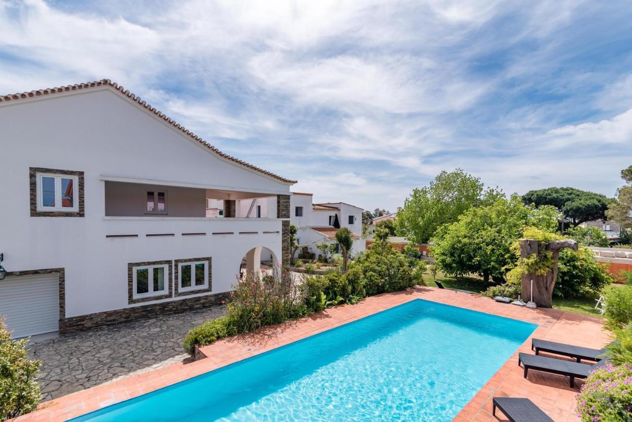 Vip House - Pool & Beach In Caparica Шарнека Екстер'єр фото