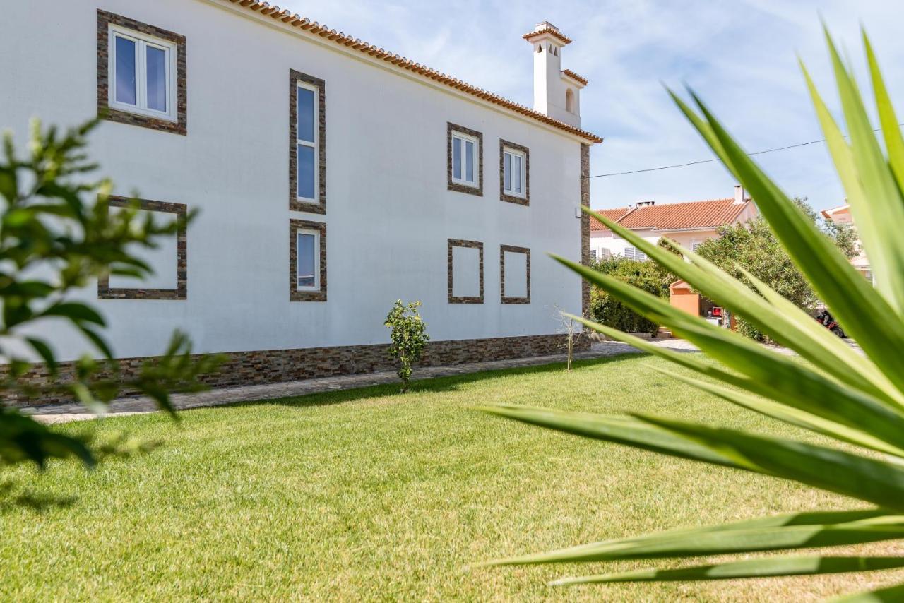 Vip House - Pool & Beach In Caparica Шарнека Екстер'єр фото